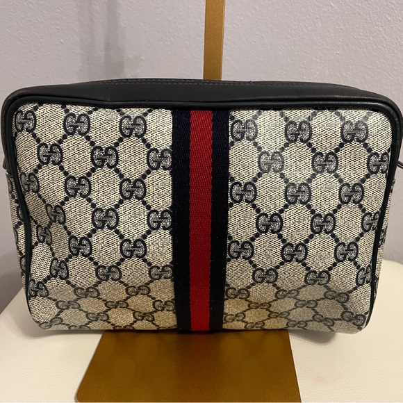 Authentic Gucci Parfums Vintage Clutch – Sherry Line, Navy Blue - Picture 1 of 7
